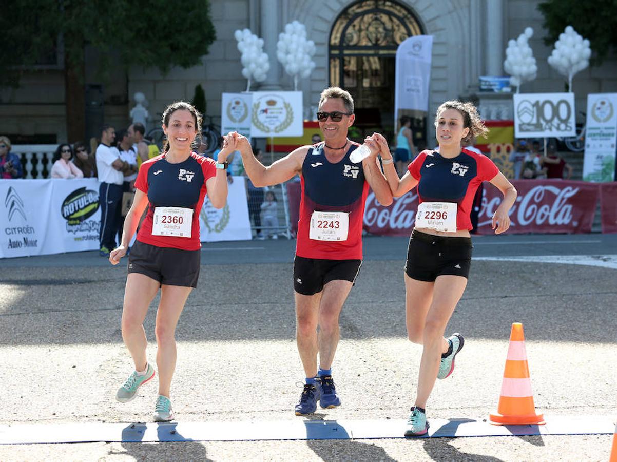 Carrera de la Escuela de Gimnasia con motivo del primer centenario de su creación