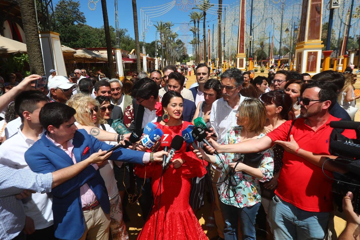 FOTOS: Inés Arrimadas, Juan Marín y Carlos Pérez en la Feria de Jerez