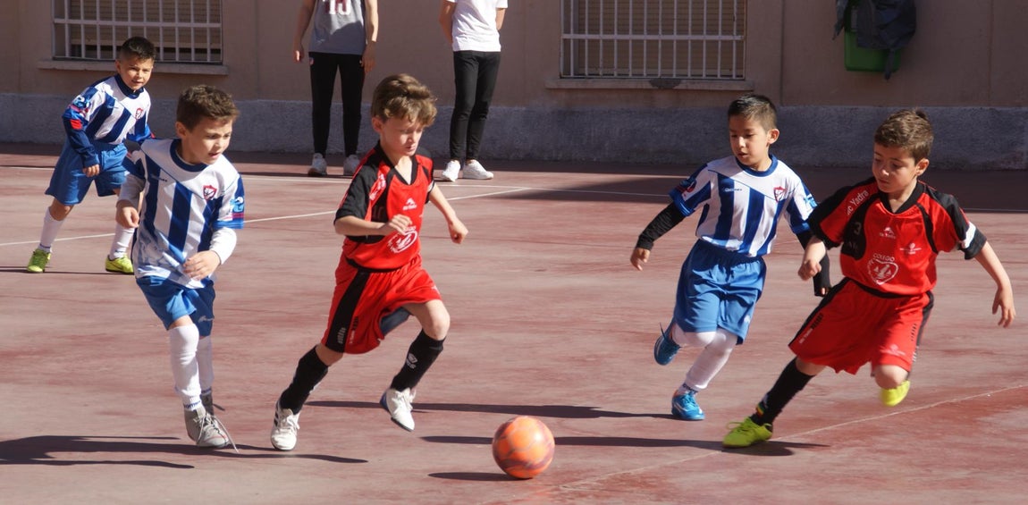 Las mejores imágenes del encuentro de futsal entre Ciudad de los muchachos y Sta. Fca. Javier Cabrini B
