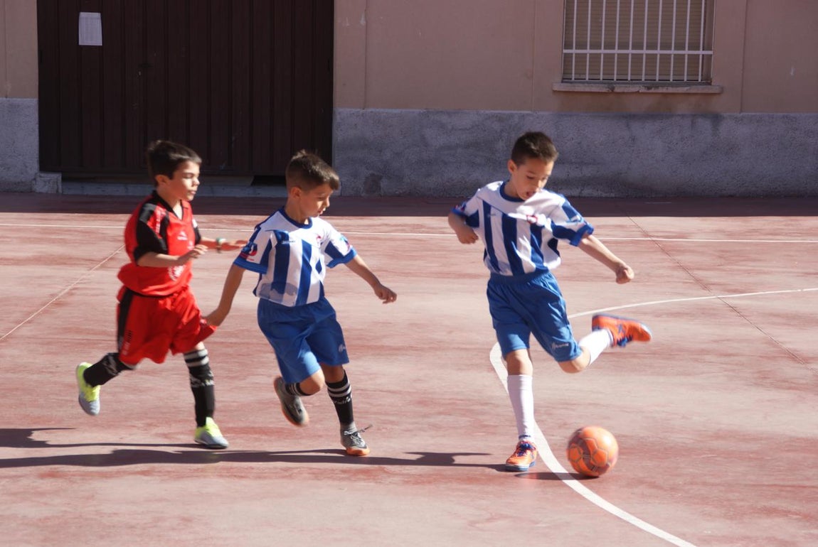 Las mejores imágenes del encuentro de futsal entre Ciudad de los muchachos y Sta. Fca. Javier Cabrini B