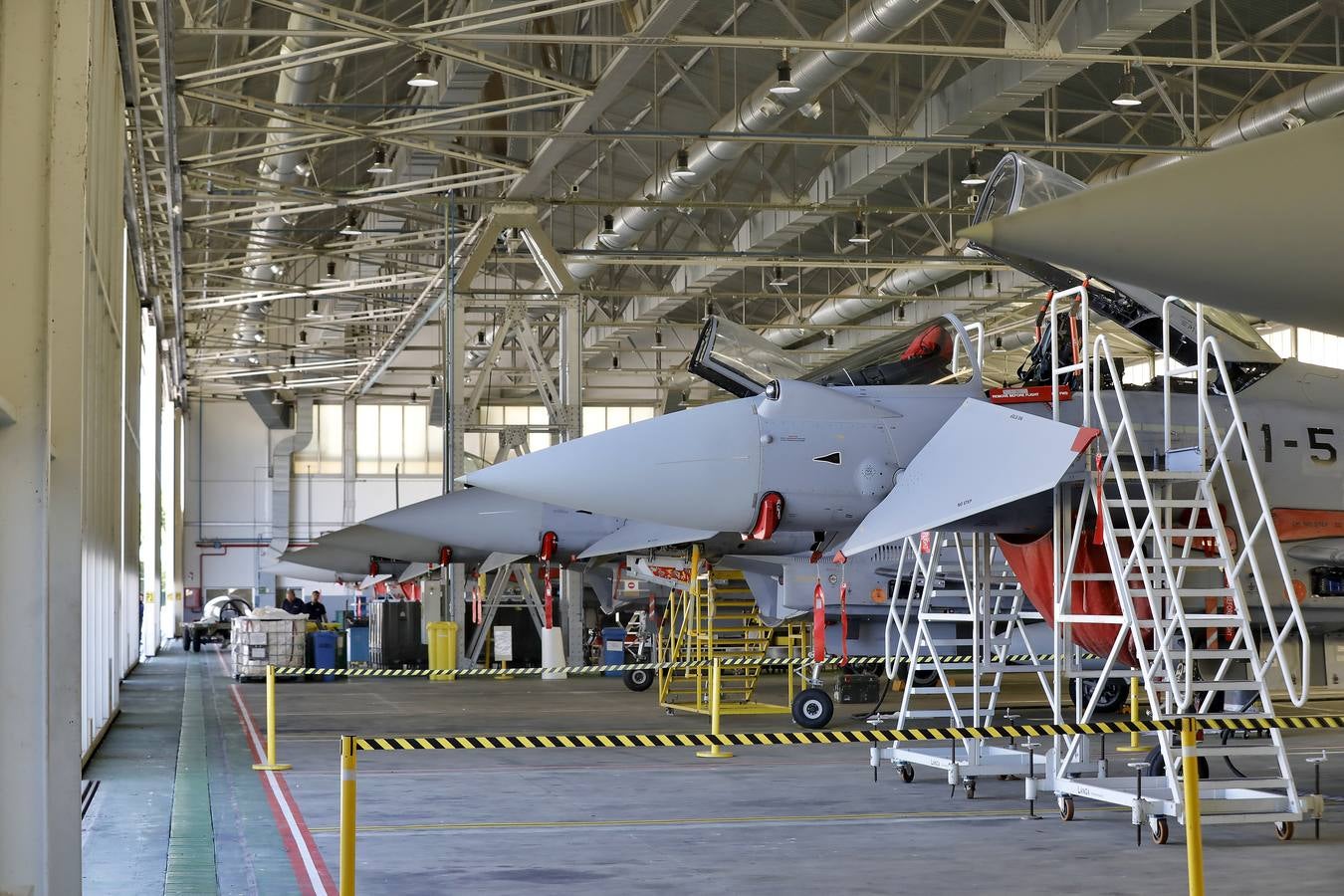 El interior de la Base Aérea de Morón de la Frontera, en imágenes