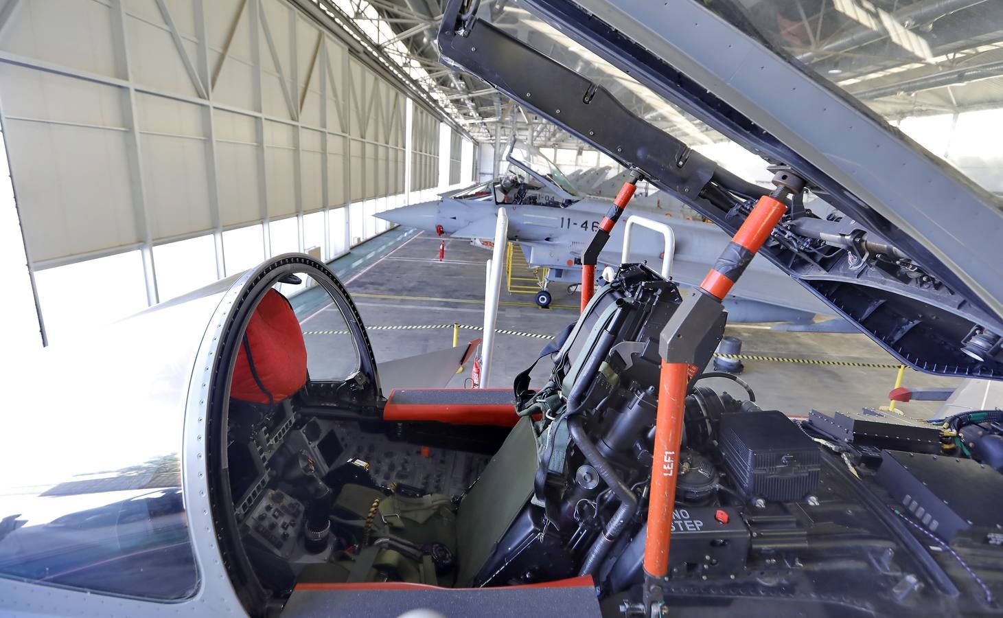 El interior de la Base Aérea de Morón de la Frontera, en imágenes