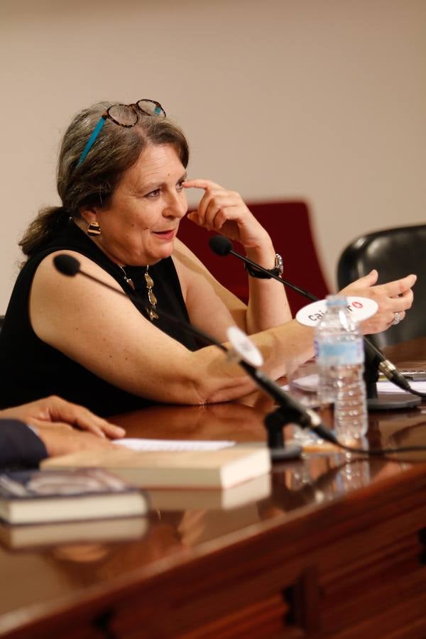 El Foro Cultural de ABC Córdoba con Elvira Roca, en imágenes