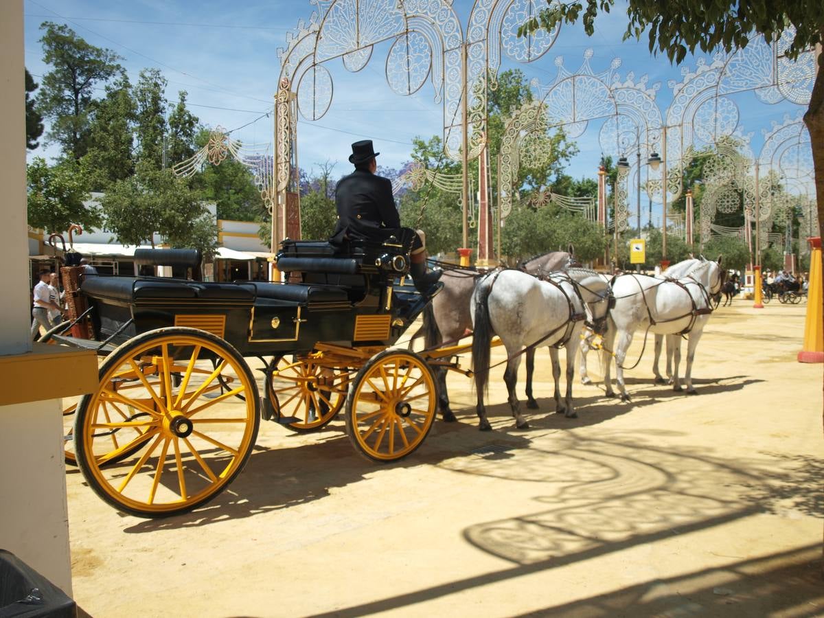 Carruaje en el recinto ferial