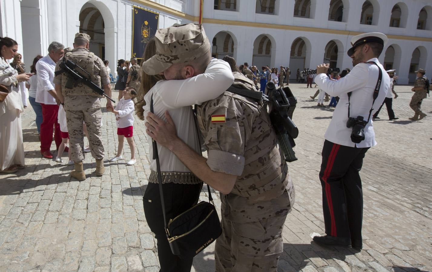 El TEAR despide a la la Fuerza Expedicionaria de Infantería de Marina para Mali