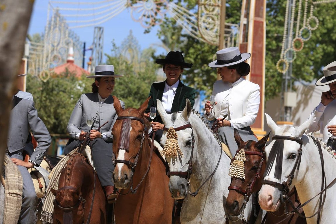 Búscate en la Feria de Jerez 2019. Un jueves espléndido preludio del fin de semana