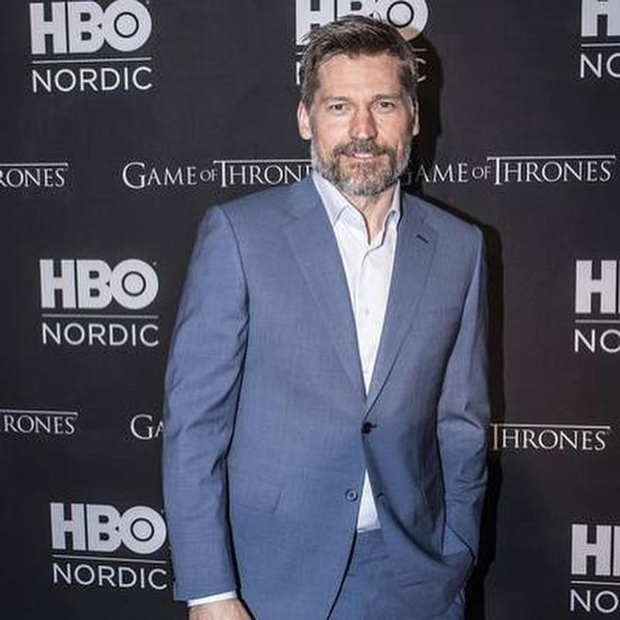 Nikolaj coster-waldau. Hace ya tiempo que las canas dejaron de ser un tema tabú y melenas como la del encargado de interpretar a Jaime Lannister en la serie de HBO ‘Juego de tronos’ lo demuestran.