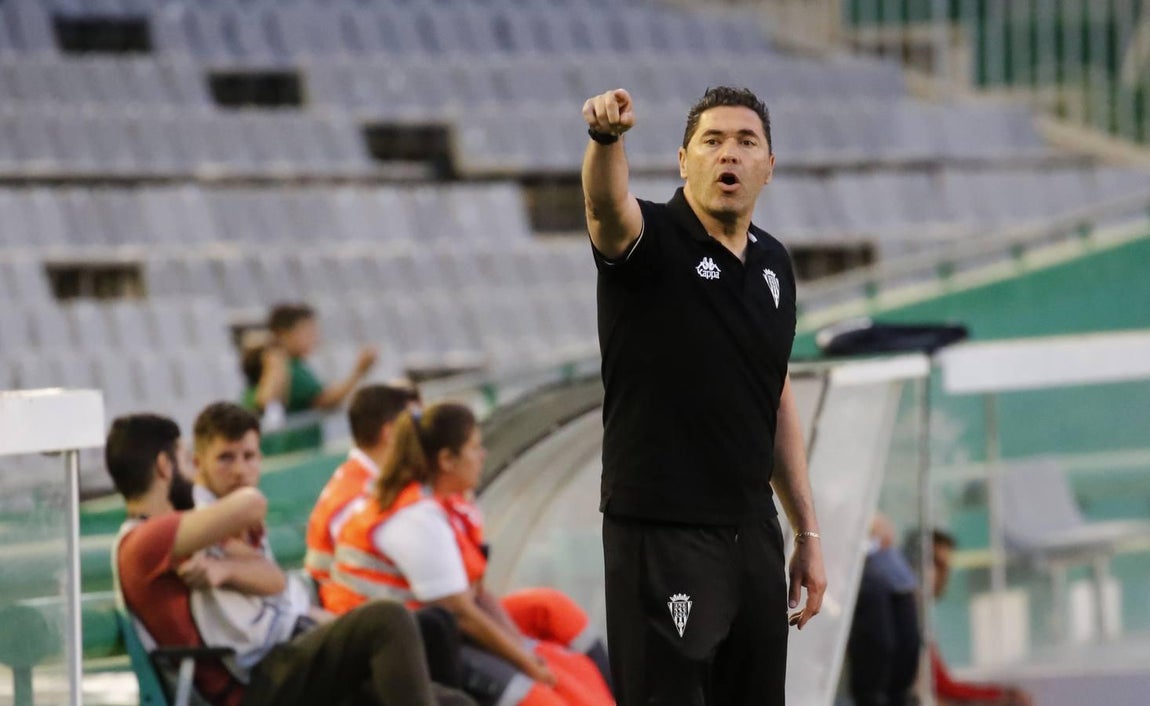 El partido del Córdoba CF-Nástic, en imágenes