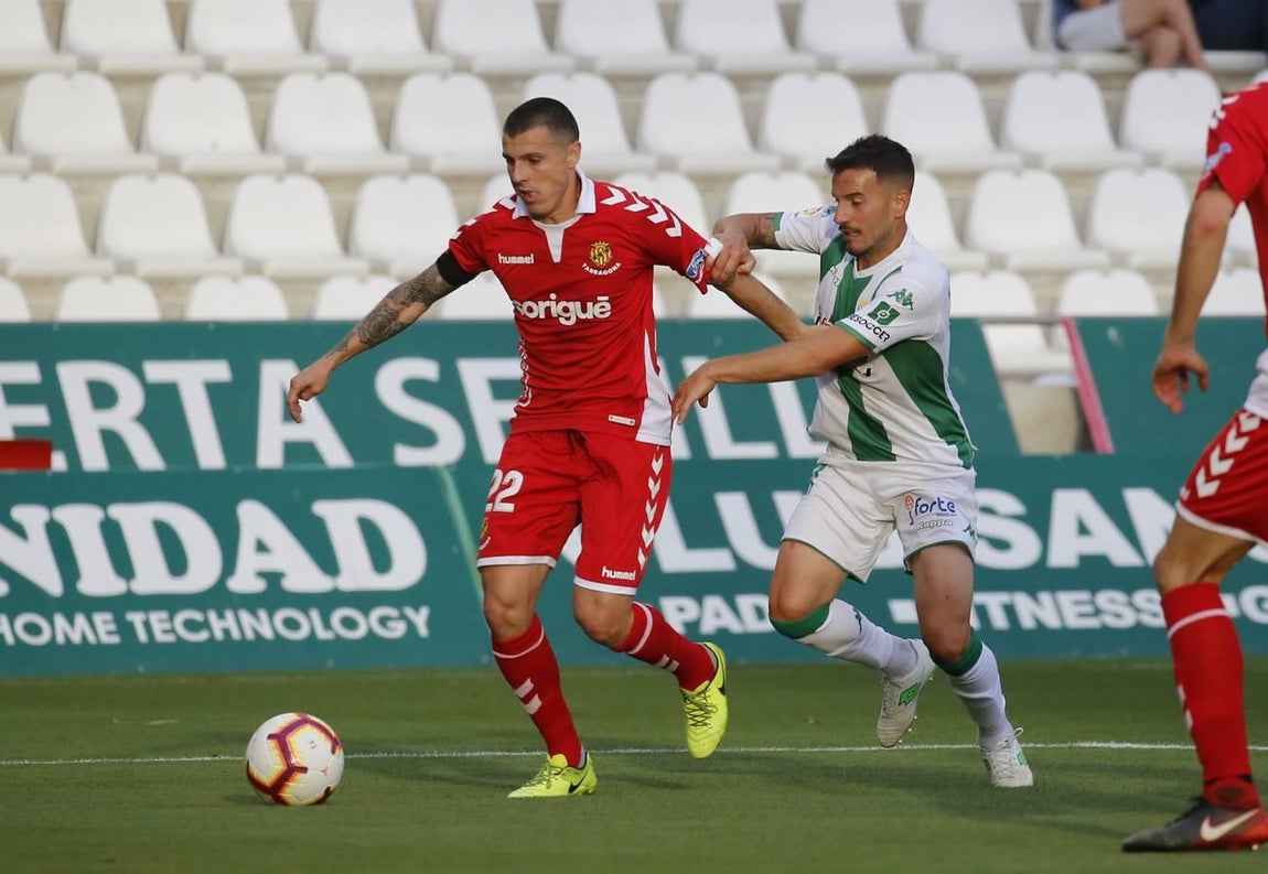 El partido del Córdoba CF-Nástic, en imágenes