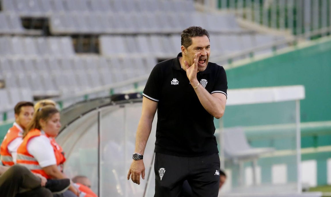 El partido del Córdoba CF-Nástic, en imágenes