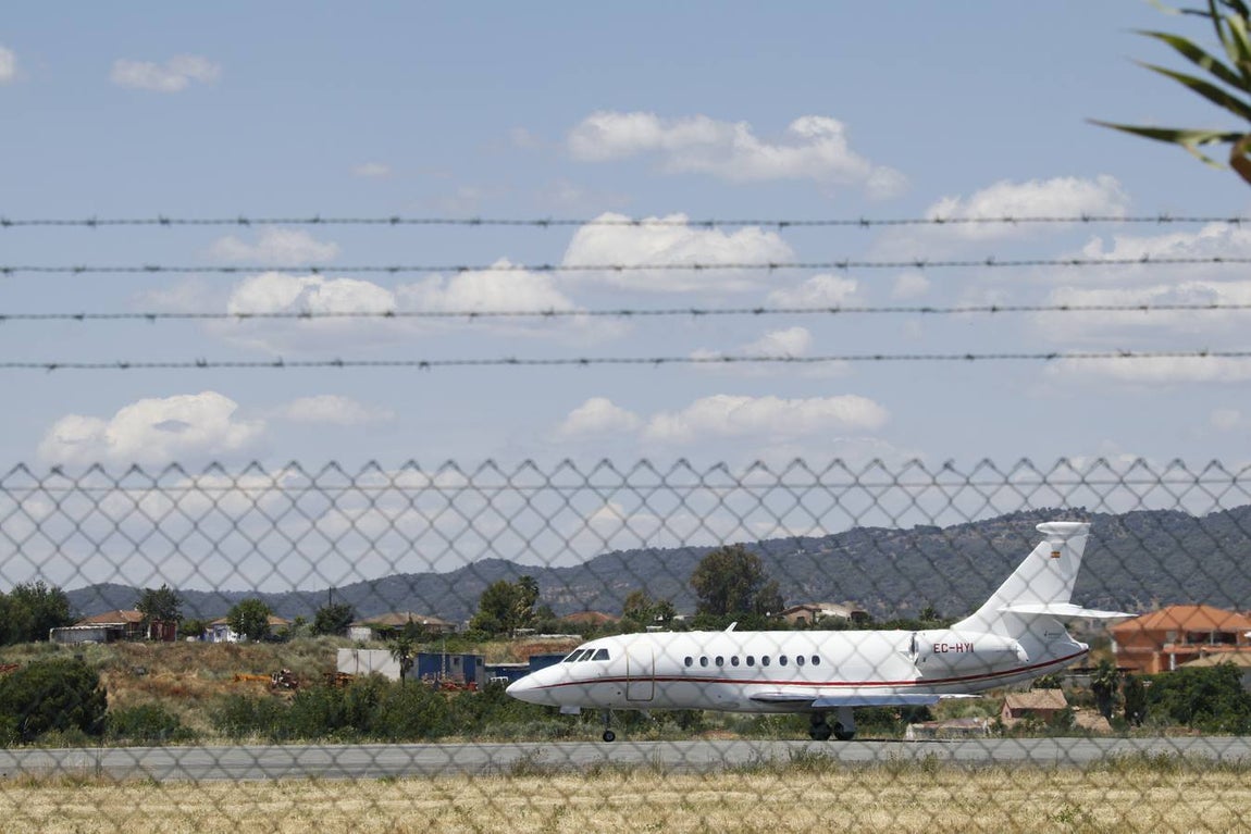 El paso por Córdoba en Falcon de Pedro Sánchez, en imágenes