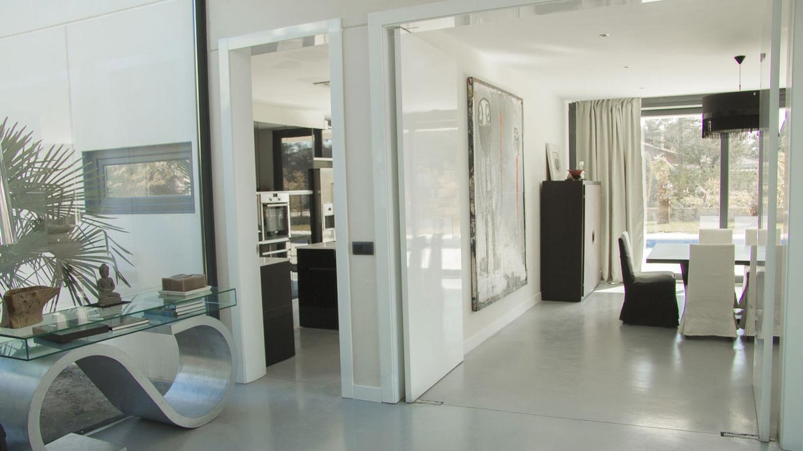 Una casa en común. Paula Echevarría y David Bustamante fueron la pareja más mediática cuando iniciaron su relación amorosa. Su ruptura se narró al detalle en los medios de comunicación dado el interés y la ternura que la pareja despertaba entre sus seguidores