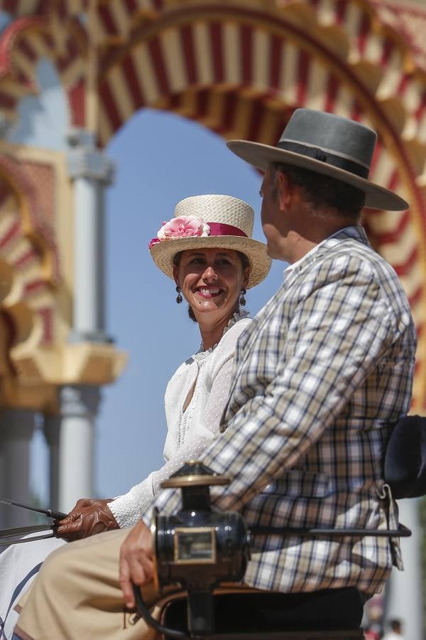 En imágenes, el ambiente de las casetas el domingo en la Feria de Córdoba