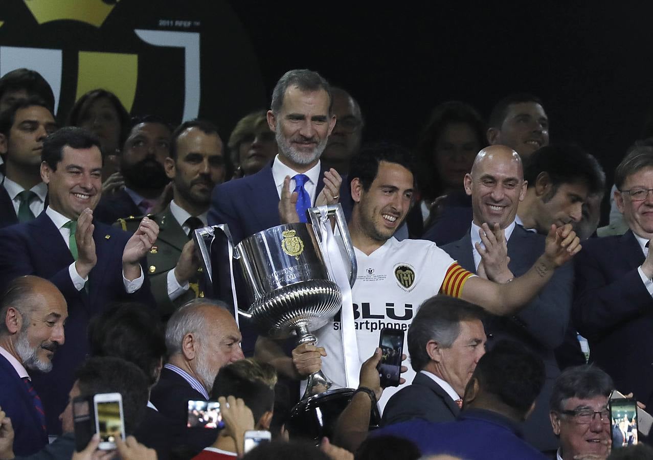 En imágenes, la final de la Copa entre el Barcelona y el Valencia