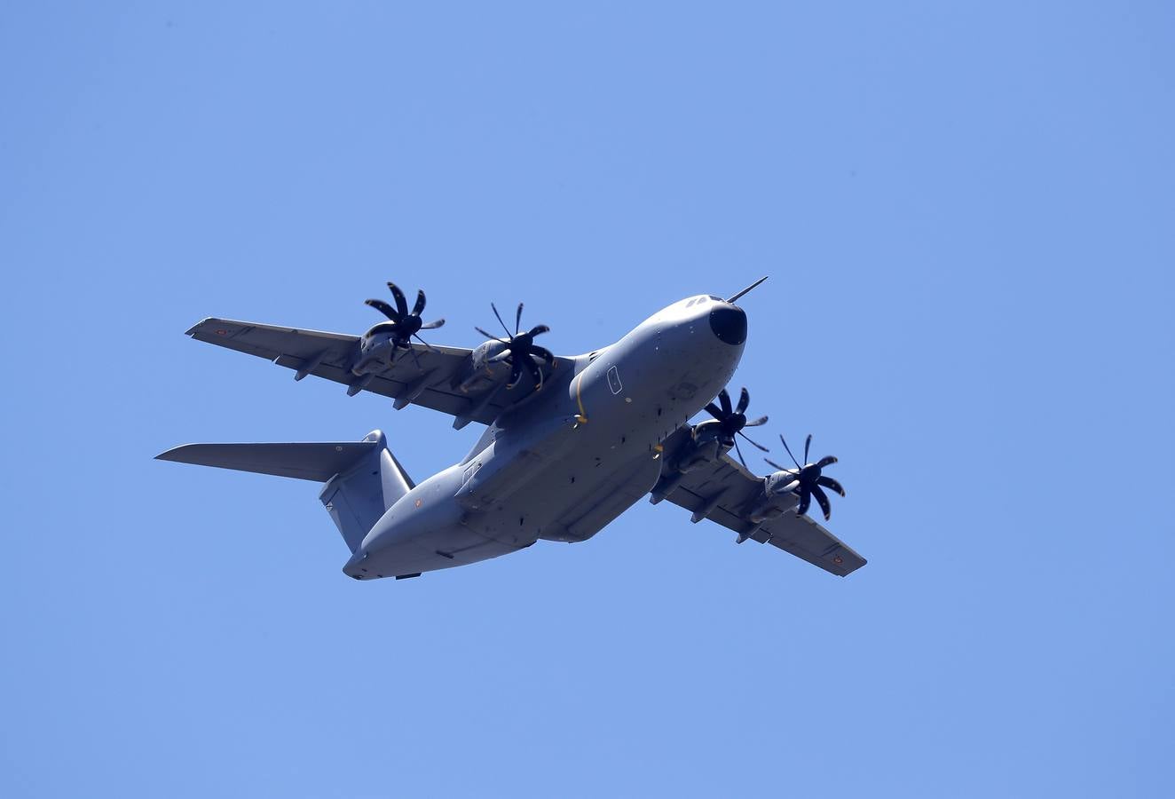 Ensayo aéreo para el Día de las Fuerzas Armadas