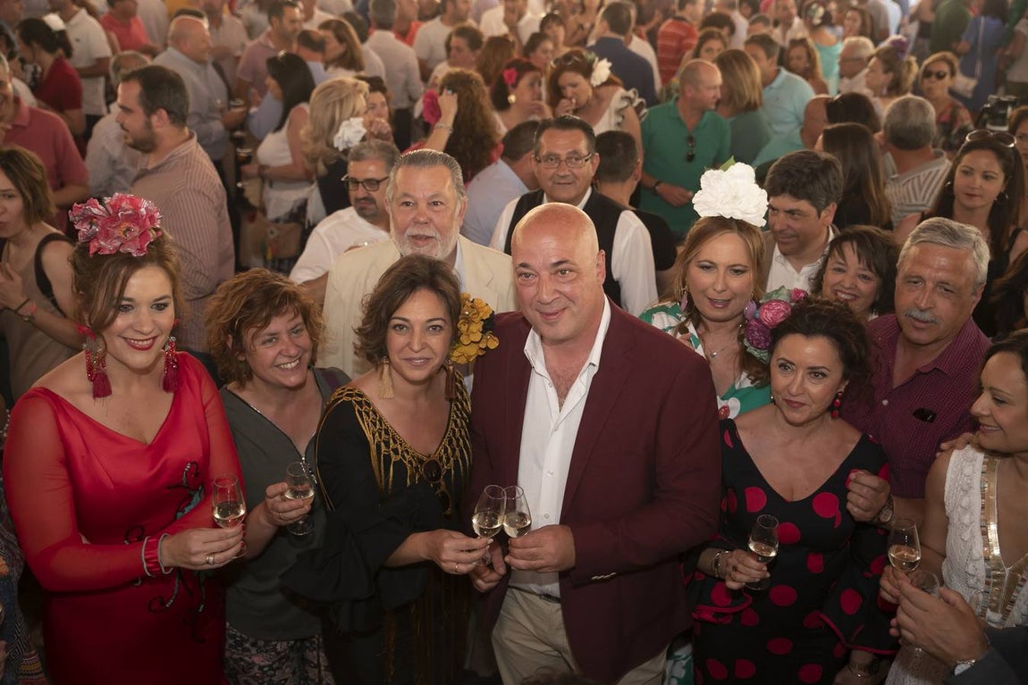 El ambiente del miércoles en las casetas de la Feria de Córdoba, en imágenes