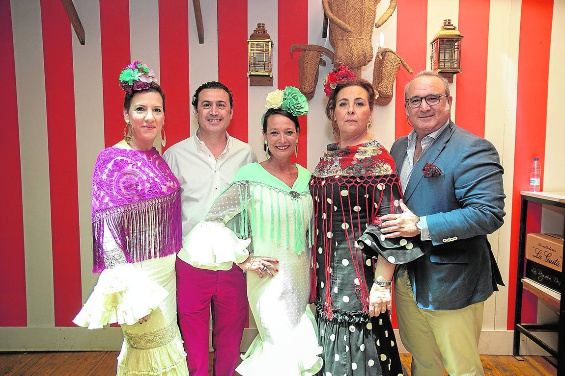 El ambiente del miércoles en las casetas de la Feria de Córdoba, en imágenes