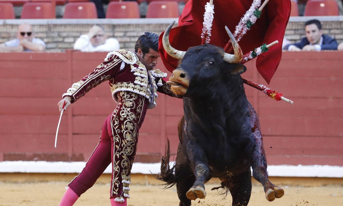 En imágenes, la primera corrida de toros de la Feria de Córdoba 2019