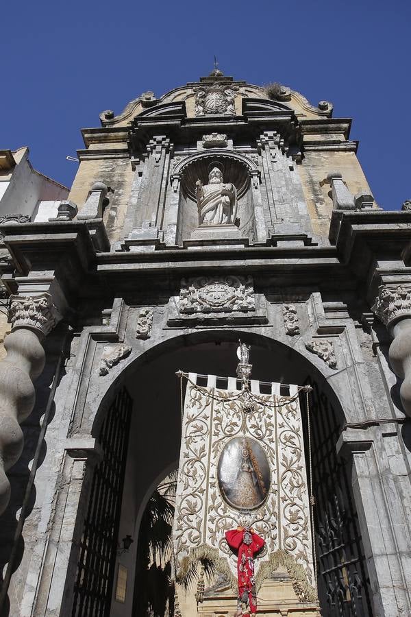 La salida de la hermandad del Rocío de Córdoba, en imágenes