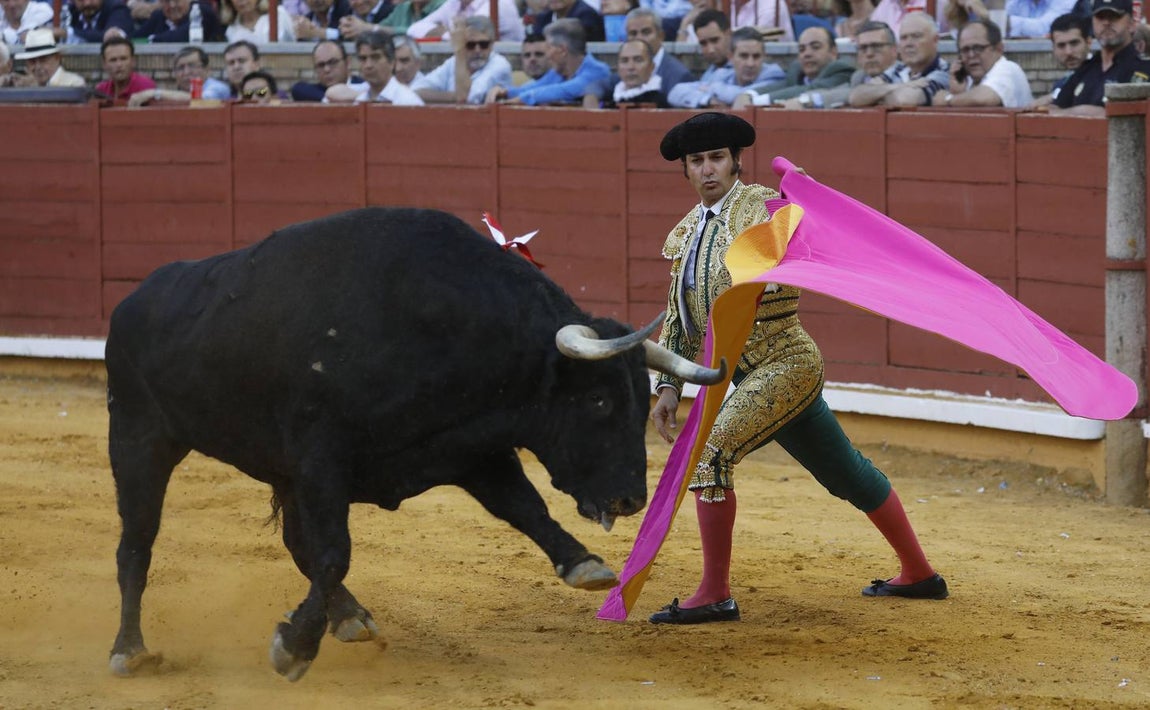 En imágenes, el festejo de Finito, Morante y Juli en la Feria de Córdoba