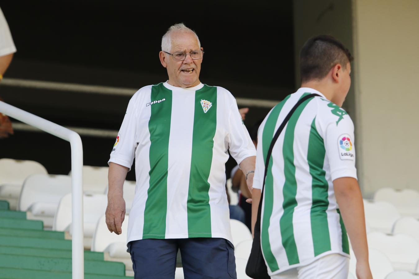 Las imágenes de la grada del Córdoba CF-Osasuna