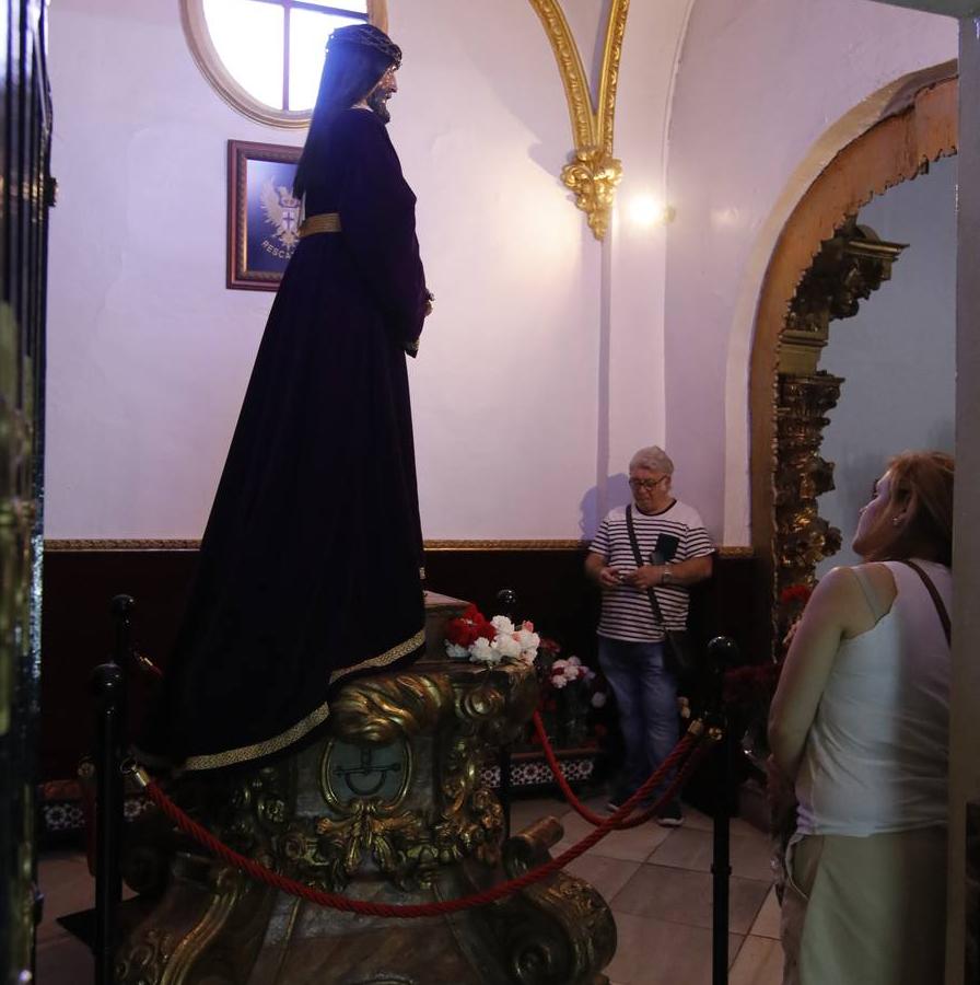 El roboen la iglesia de los Padres de Gracia, en imágenes