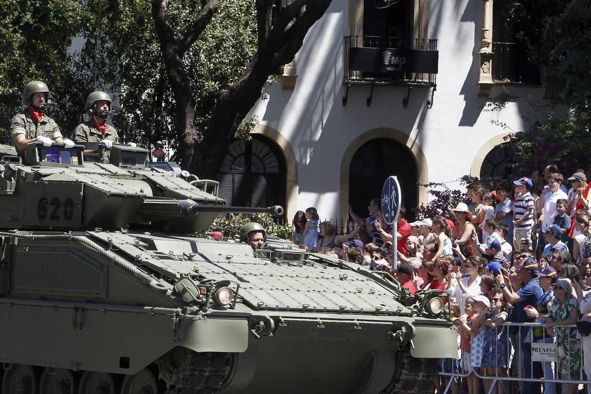 En imágenes, la participación de la Brigada de Córdoba en el desfile de las Fuerzas Armadas