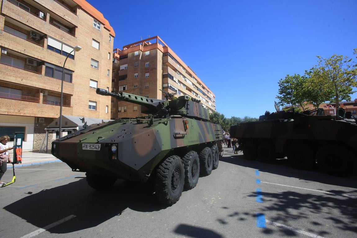 Fotos: Cádiz celebra el Día de las Fuerzas Armadas