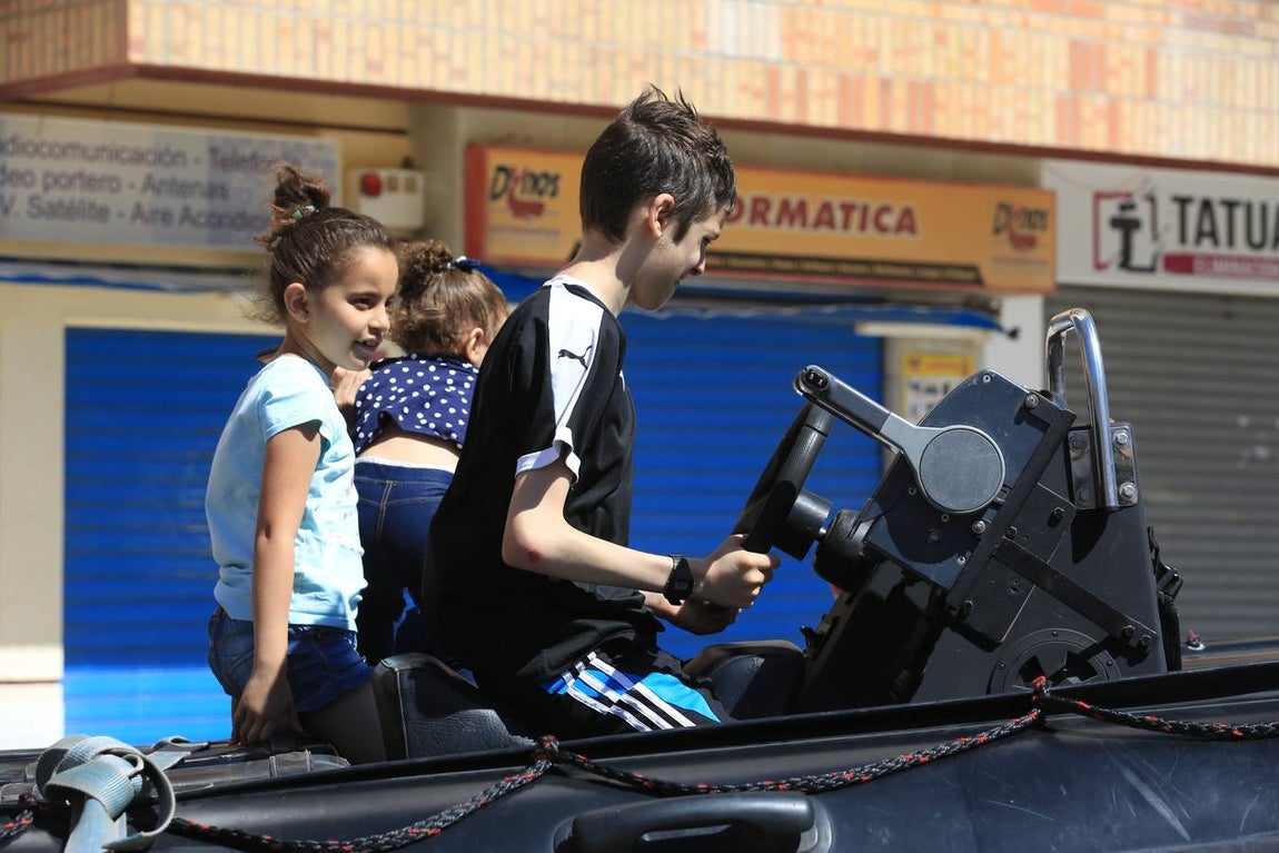 Fotos: Cádiz celebra el Día de las Fuerzas Armadas