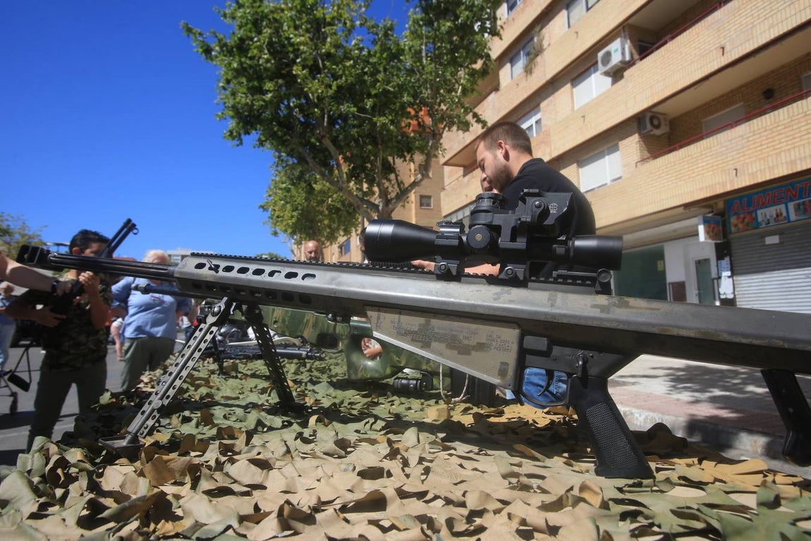 Fotos: Cádiz celebra el Día de las Fuerzas Armadas