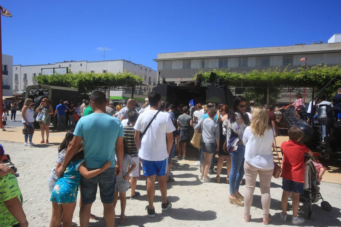 Fotos: Cádiz celebra el Día de las Fuerzas Armadas