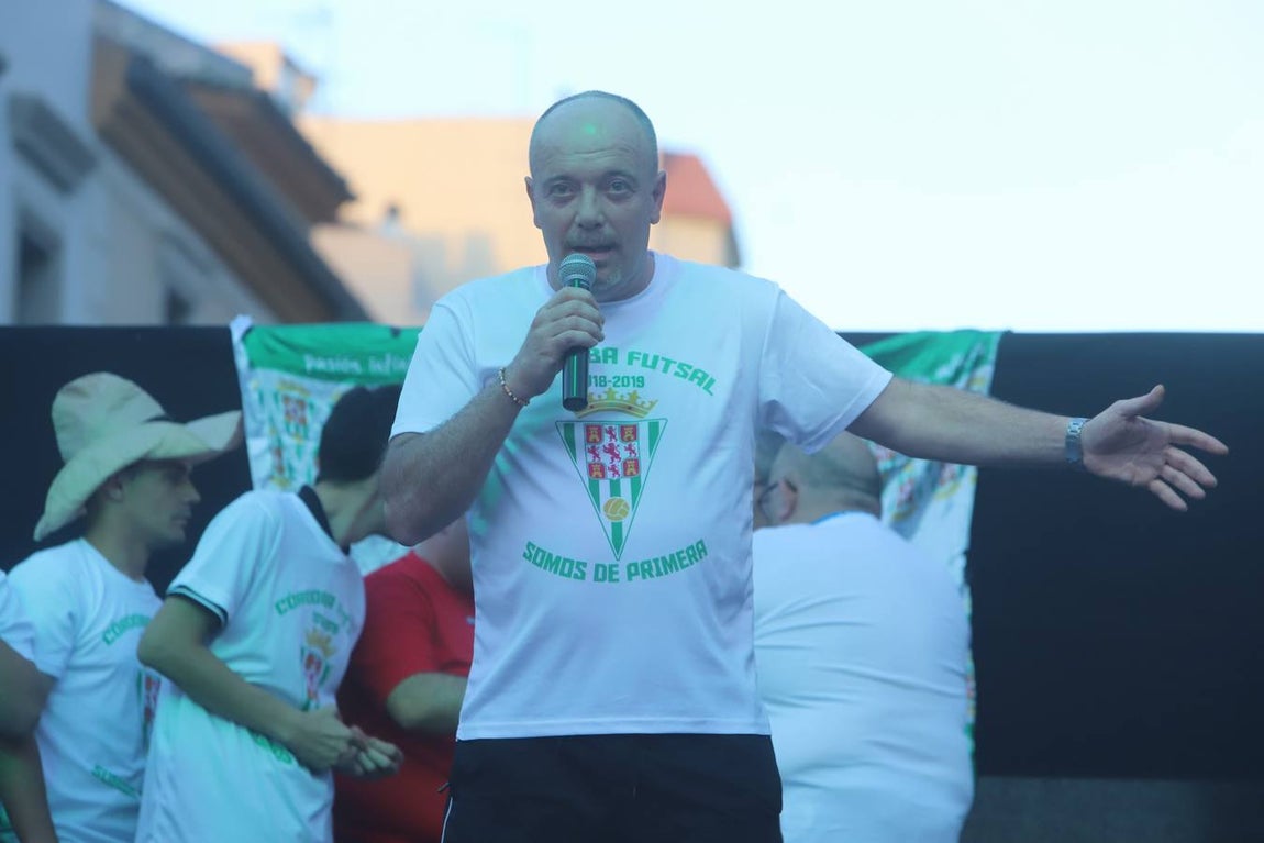 La celebración del ascenso del Córdoba Futsal en las Tendillas, en imágenes