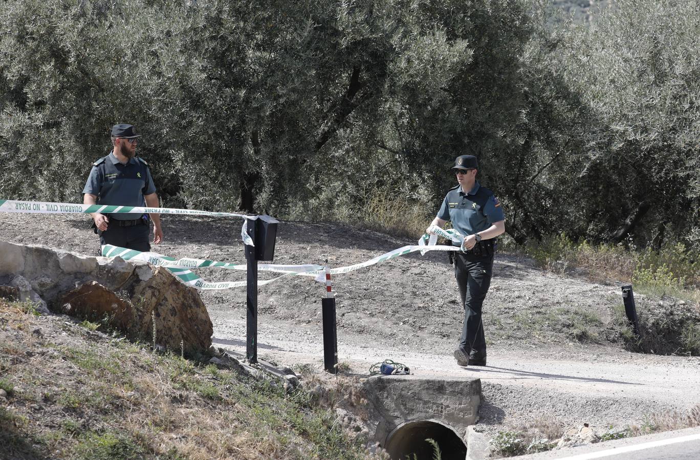 En imágenes, el trágico suceso de Iznájar con la muerte de dos personas