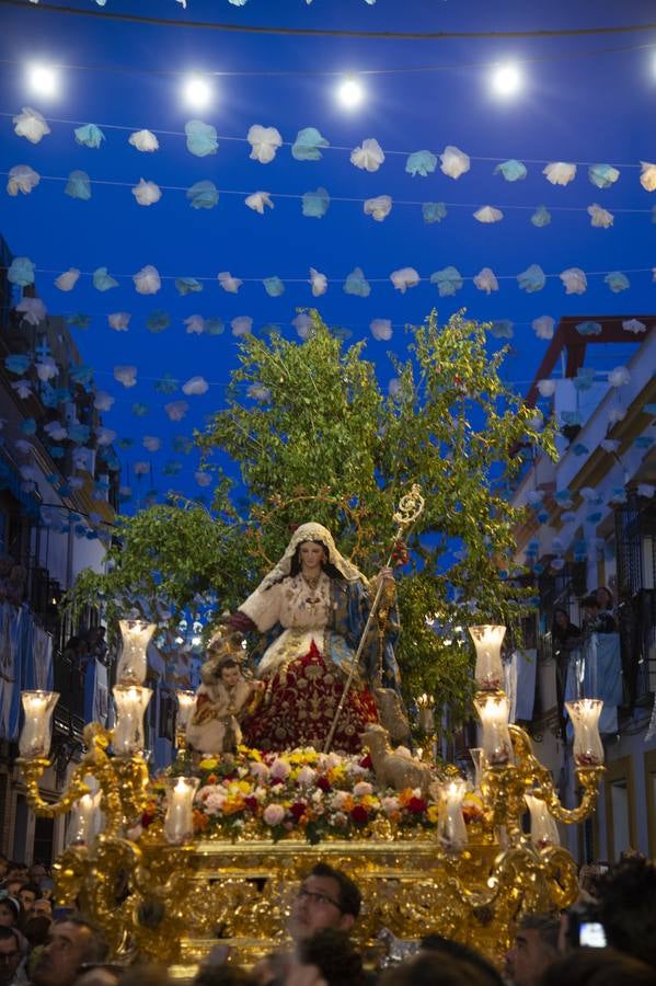 Galería de la salida del Sagrado Corazón y la Pastora de Capuchinos