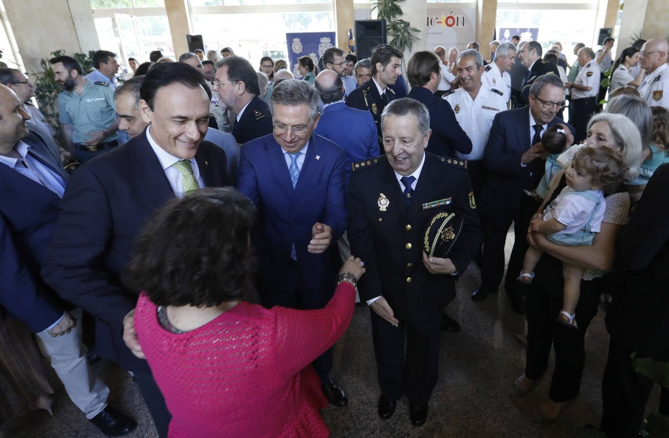 La toma posesión del nuevo comisario jefe de la Policía Nacional de Córdoba, en imágenes