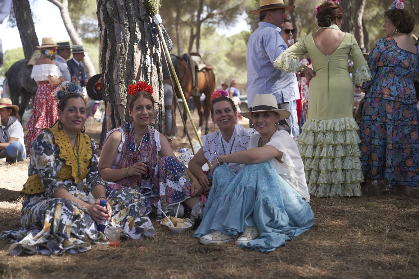 En imágenes, el camino de la Hermandad Matriz hacia la aldea