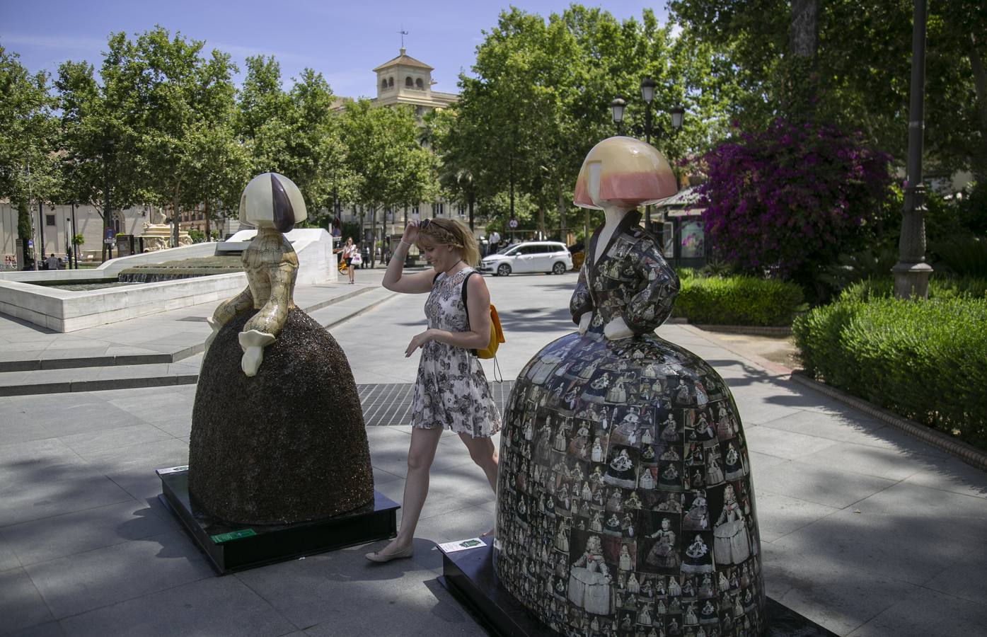 Victorio y Lucchino, Agatha Ruiz de la Prada y Ángel León decoran las «Ecomeninas» en Sevilla