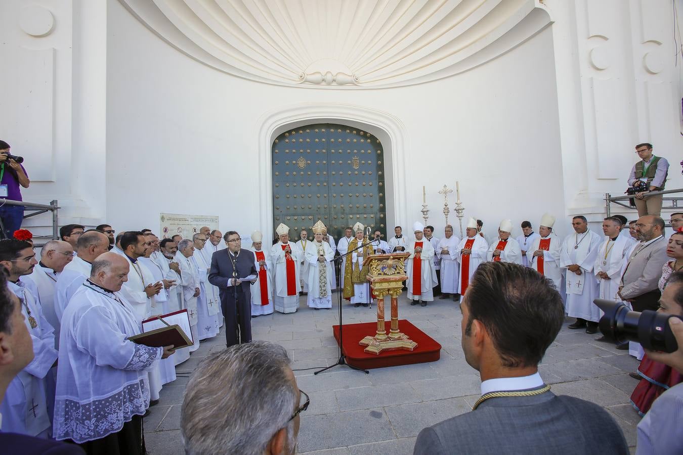 Apertura de la Puerta Santa del Año Jubilar del Rocío