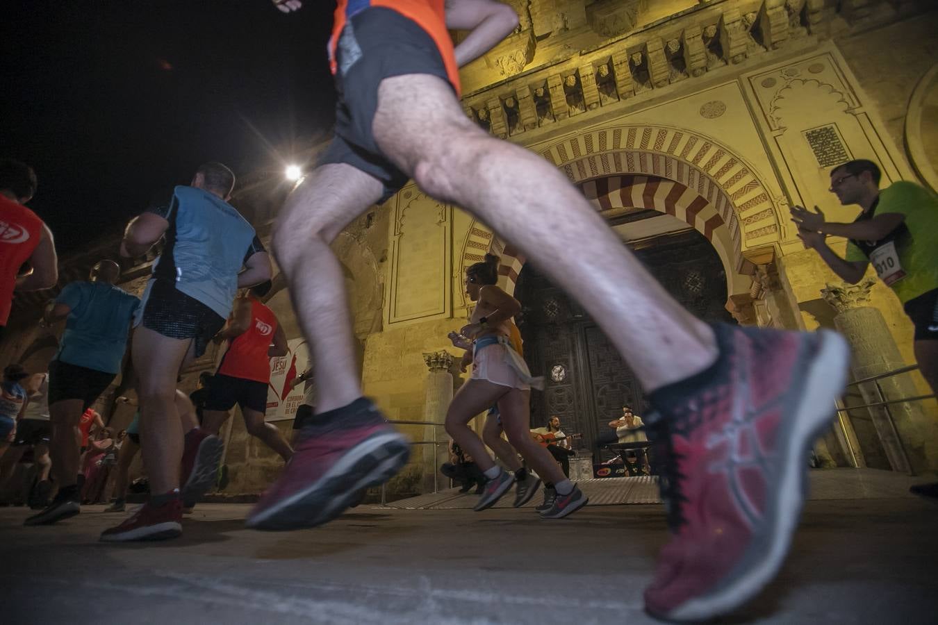 La carrera nocturna de Córdoba, en imágenes