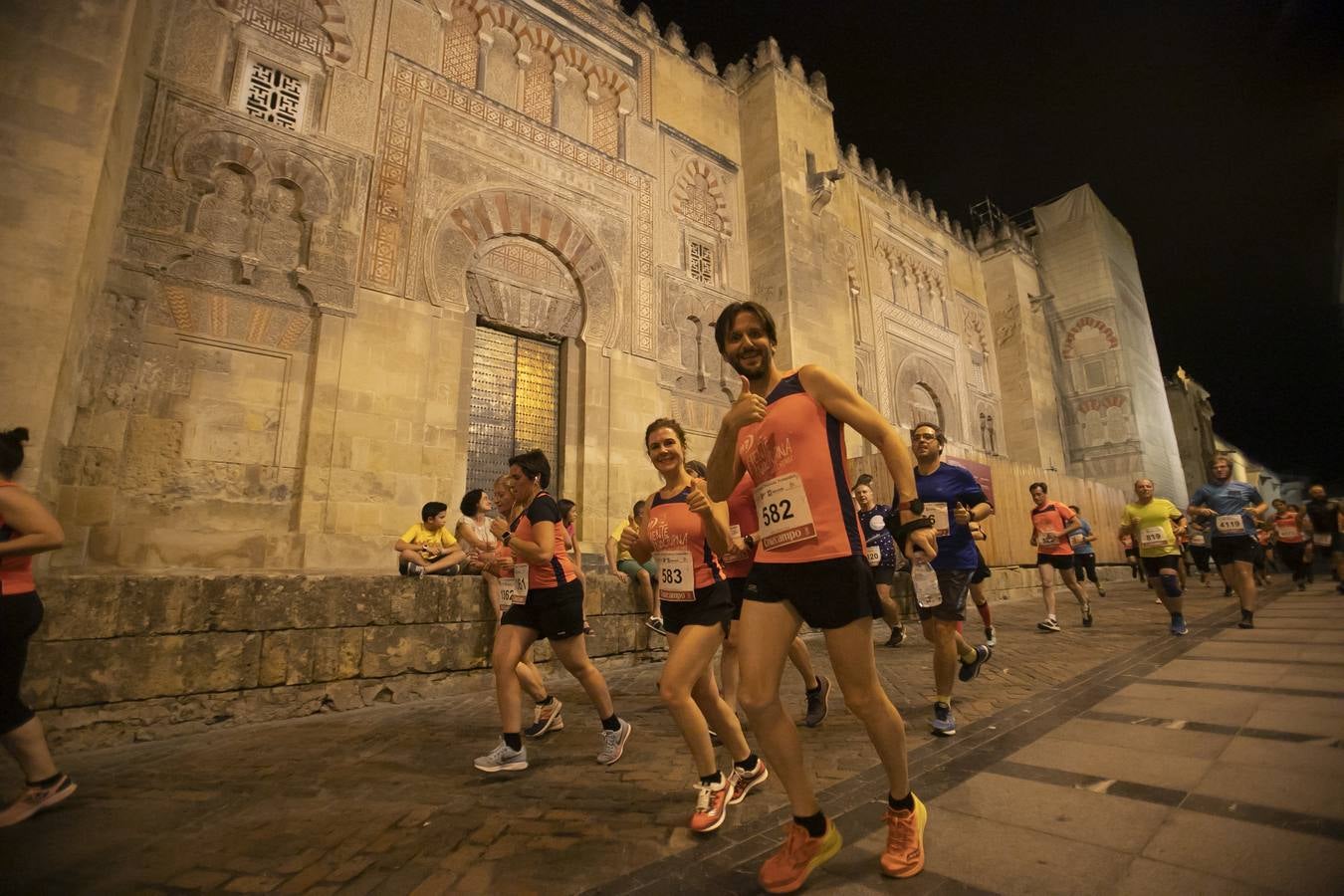 La carrera nocturna de Córdoba, en imágenes