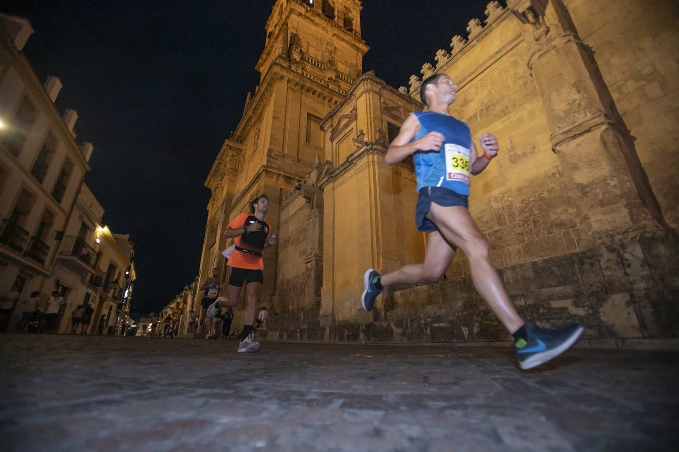 La carrera nocturna de Córdoba, en imágenes