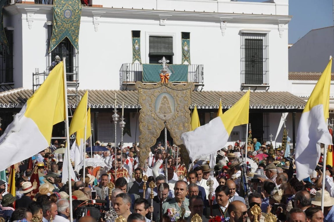 Misa de Pentecostés en El Rocío 2019