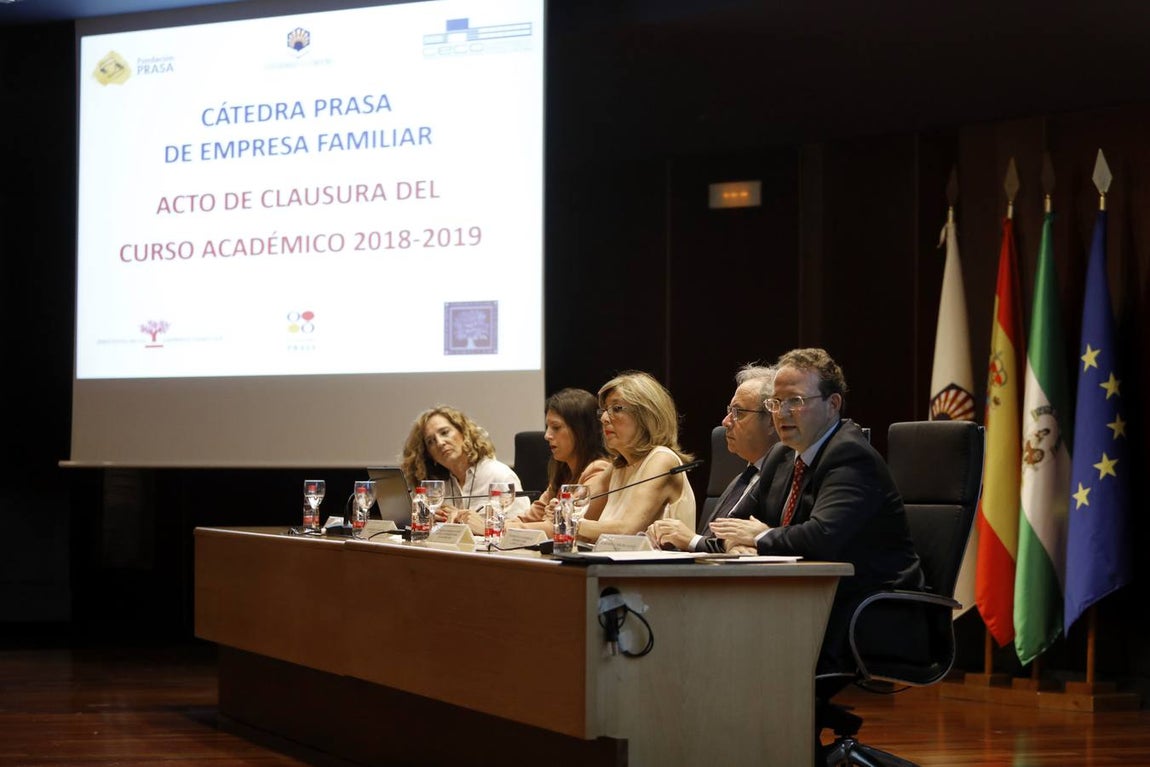 El cierre del curso de la Cátedra Prasa Empresa Familiar en Córdoba, en imágenes