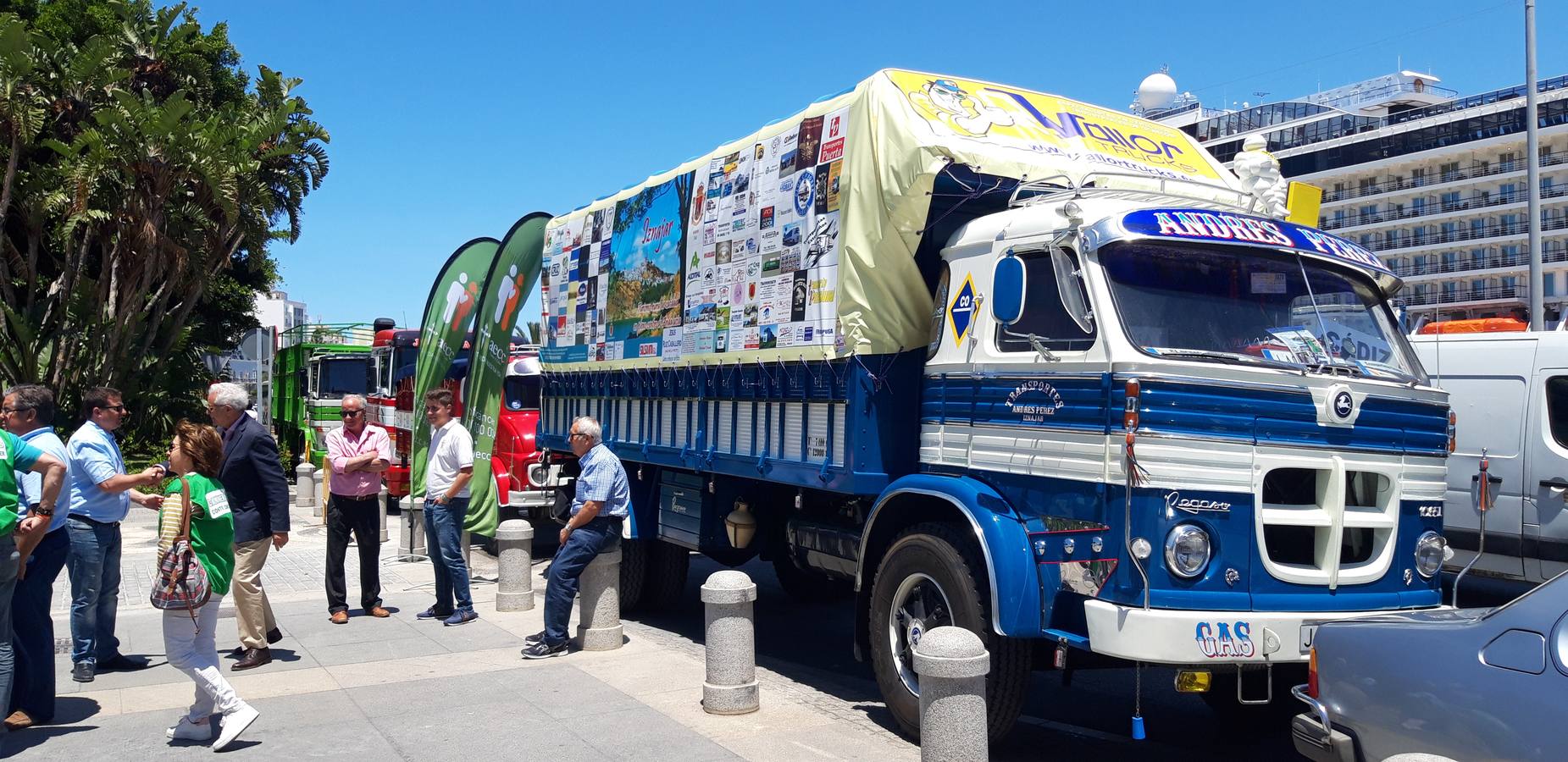 Camioneros Contra el Cáncer de la AECC en Cádiz