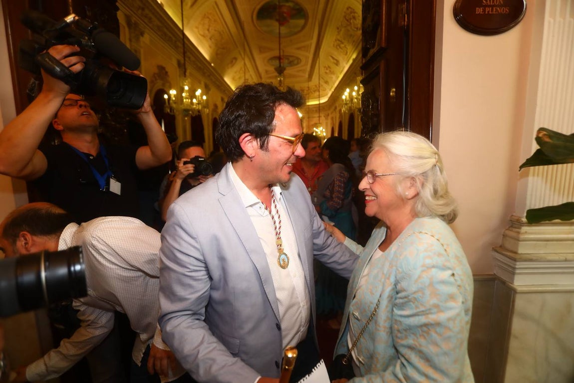 Fotos: Kichi, reelegido alcalde de Cádiz para los próximos cuatro años