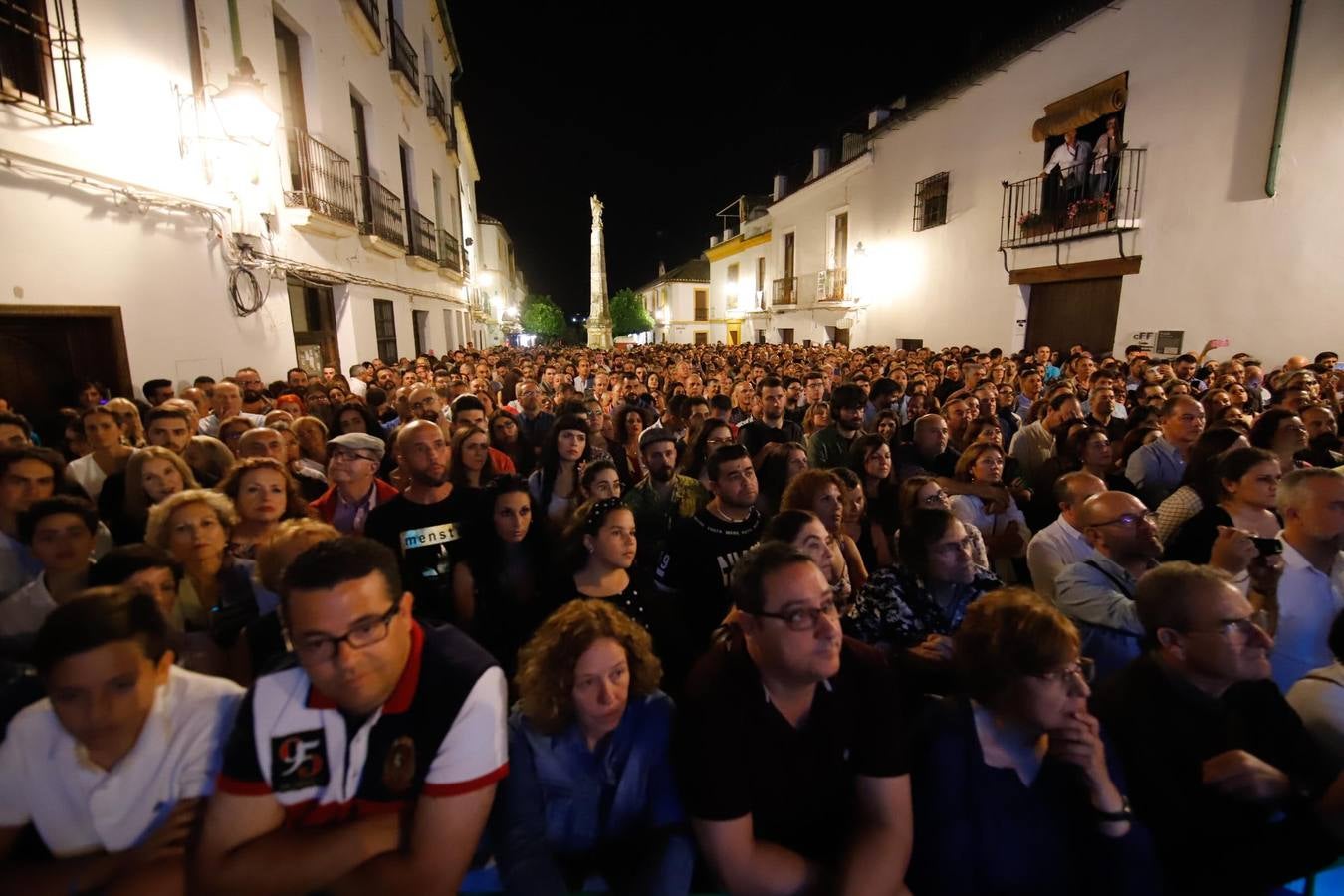 El concierto de Esperanza Fernández en la Noche Blanca, en imágenes