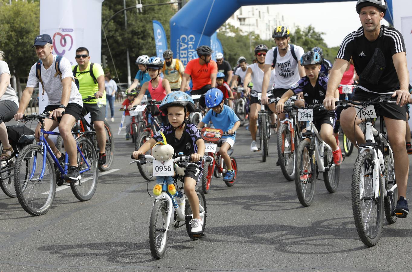 El Día de la Bicicleta de Cadena 100 en Córdoba, en imágenes