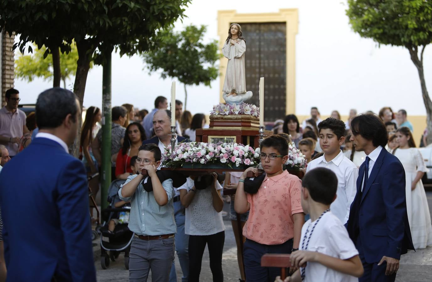 La procesión de San Vicente Ferrer en Córdoba, en imágenes