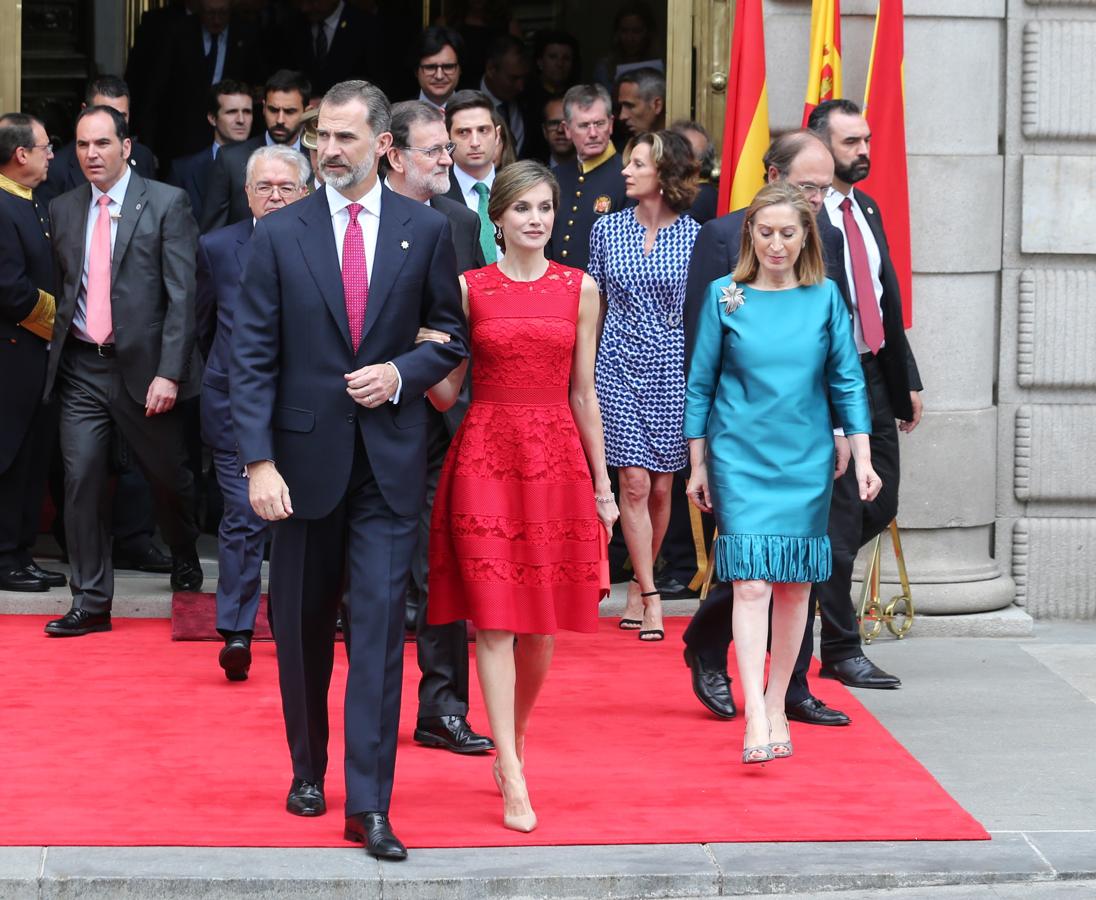 Acto solemne de Legislatura en el Congreso de los Diputados, presidido por SS.MM. los Reyes, con motivo del 40 aniversario de las primeras elecciones generales de la democracia. 