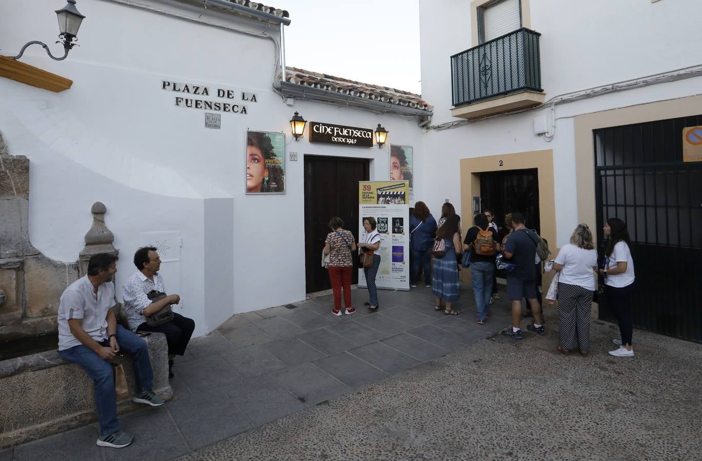 La apertura de los cines de verano en Córdoba, en imágenes